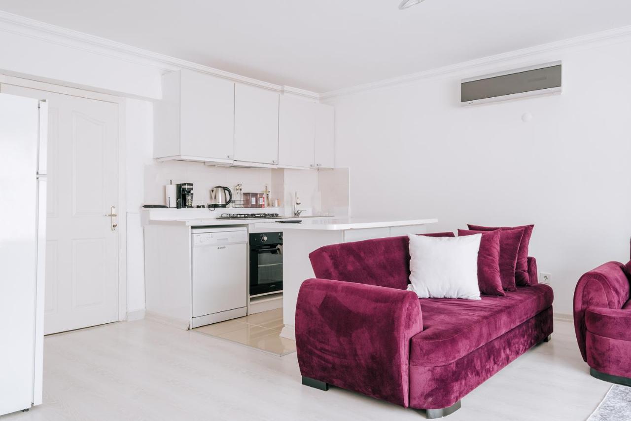 Charming Flat W Balcony Jacuzzi In Sisli Daire